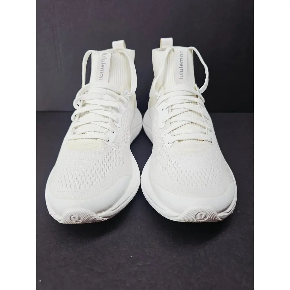 Lululemon Women 5.5 Comfy footwear